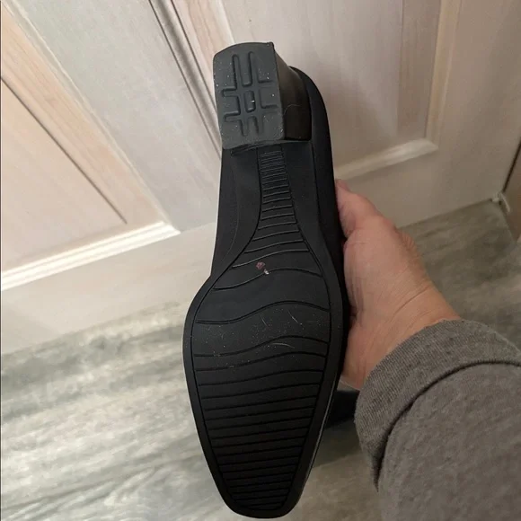 Villager Black Square-Toe Heels - Picture 3 of 7